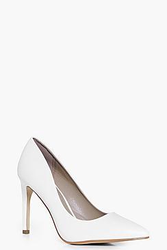 Boohoo Amie Patent Pointed Court Shoes