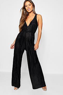 Boohoo Petite Deep Plunge Plisse Jumpsuit