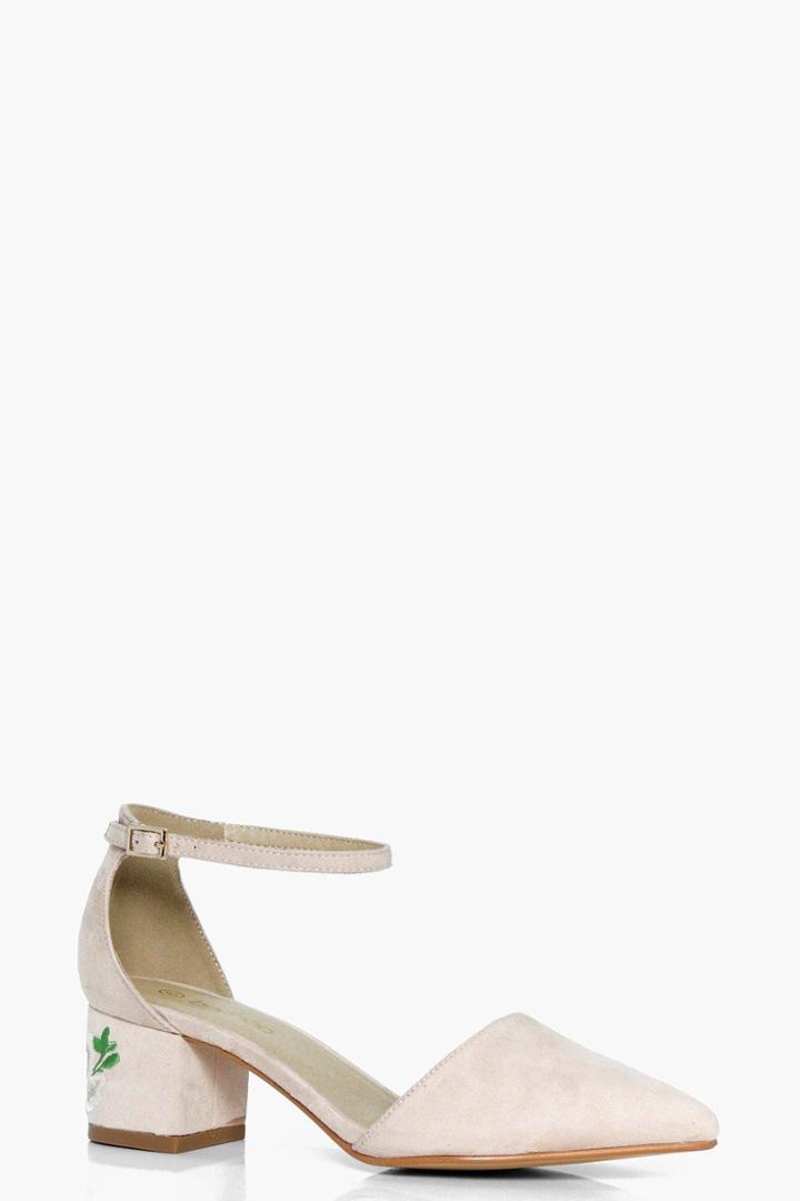 Boohoo Lucy Wide Fit Embroidered Pointed Ballet Nude