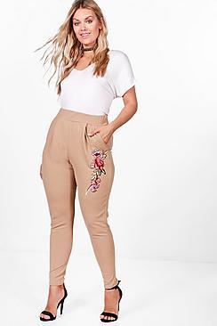 Boohoo Plus Neve Applique Detail Trouser