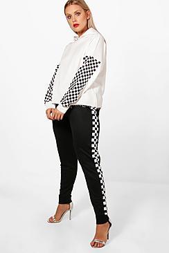 Boohoo Plus Kylie Check Print Jogger