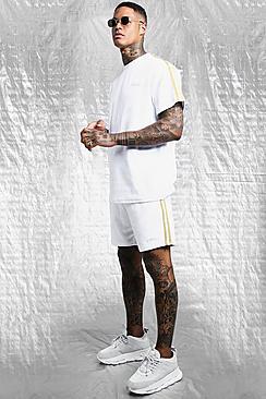 Boohoo White & Gold Man Drop Shoulder T-shirt & Short Set