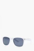 Boohoo White Frame Classic Sunglasses