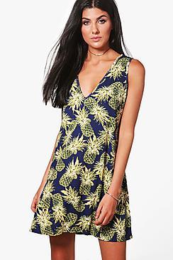 Boohoo Mona Sleeveless Printed Shift Dress