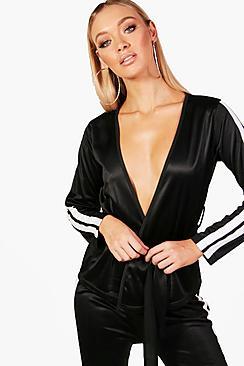 Boohoo Tracie Athleisure Wrap Top