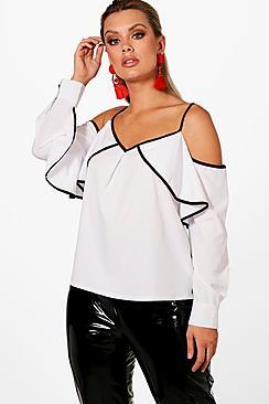 Boohoo Plus Contrast Binding Cold Shoulder Top