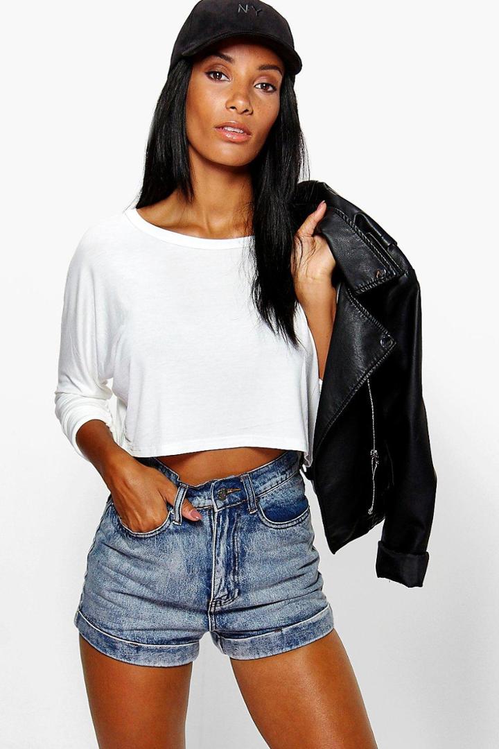 Boohoo Martha Batwing Slash Neck Crop Cream