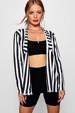 Boohoo Petite Demi Stripe Notch Detail Oversized Boyfriend Blazer