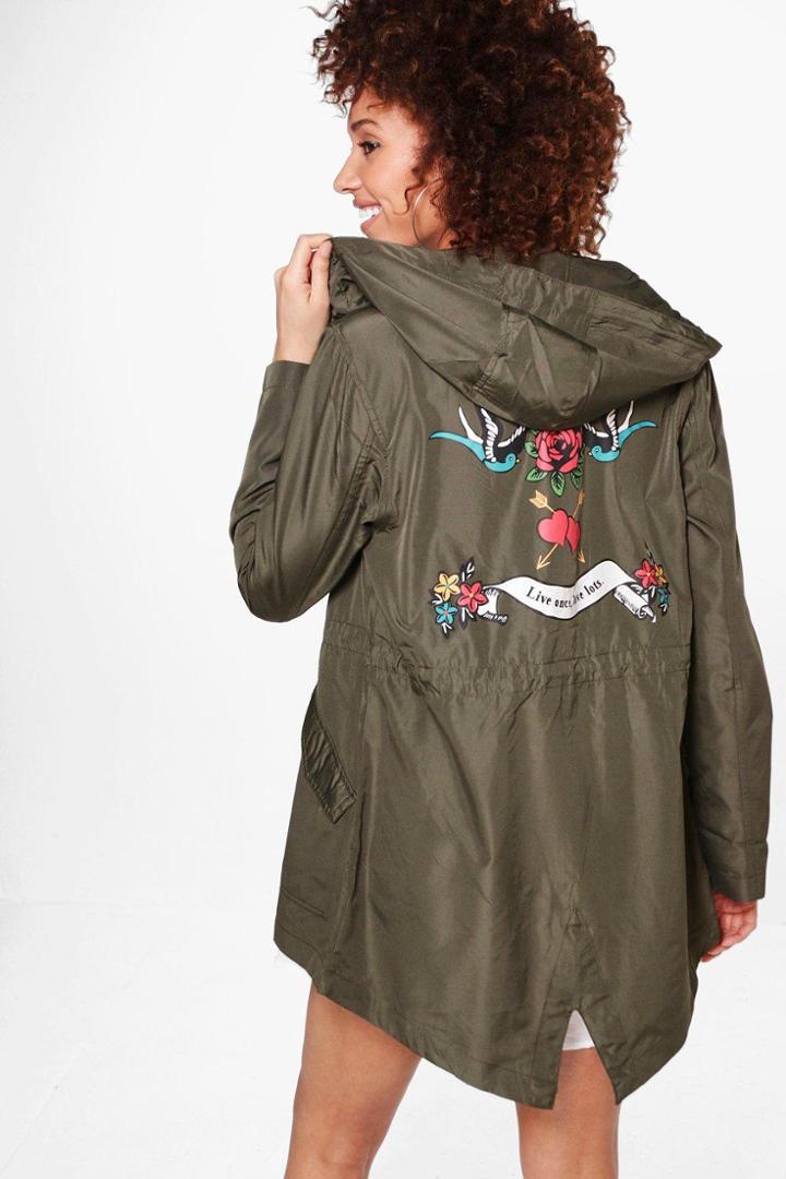Boohoo Phoebe Hooded Fishtail Back Print Mac Khaki