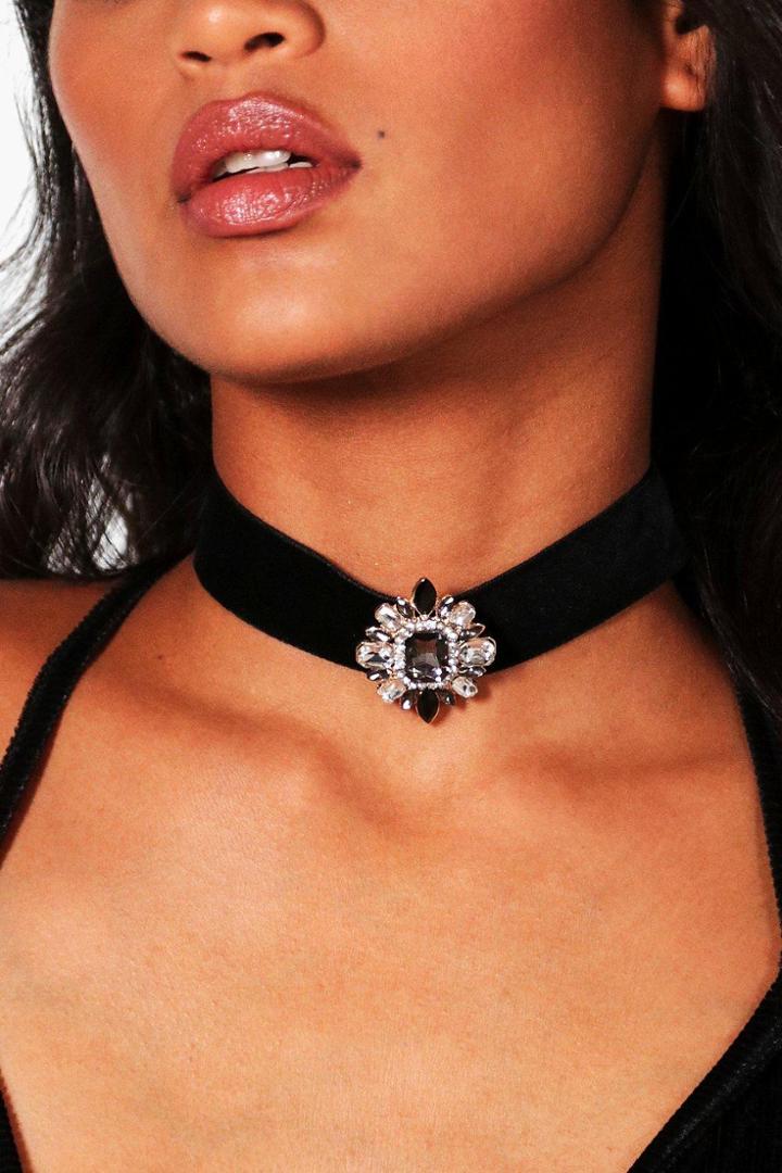 Boohoo Lexi Statement Gem Broach Choker Black