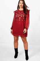 Boohoo Plus Sarah Embroidered Front Skater Dress