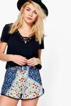 Boohoo Lana Crochet Trim Floral Shorts Multi