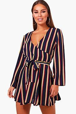 Boohoo Petite Alana Wrap Woven Split Dress