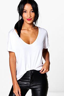 Boohoo Jackie Boyfriend V Neck Basic Tee