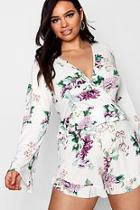 Boohoo Plus Gilly Floral Kimono Sleeve Ruffle Playsuit