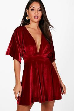 Boohoo Lanie Velvet Kimono Sleeve Skater Dress