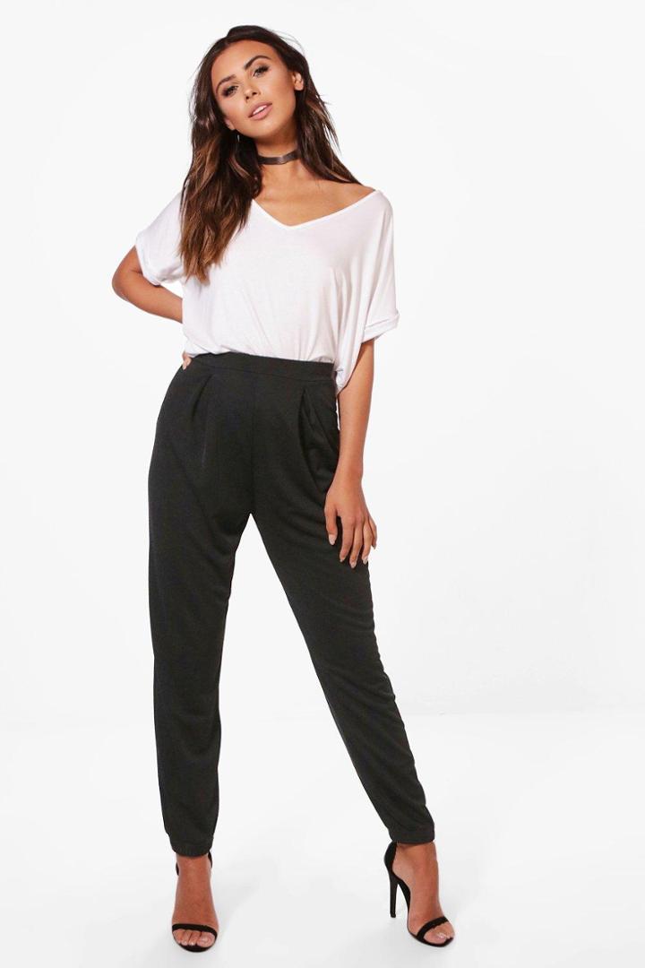 Boohoo Petite Emma Tapered Loose Fit Trouser Black