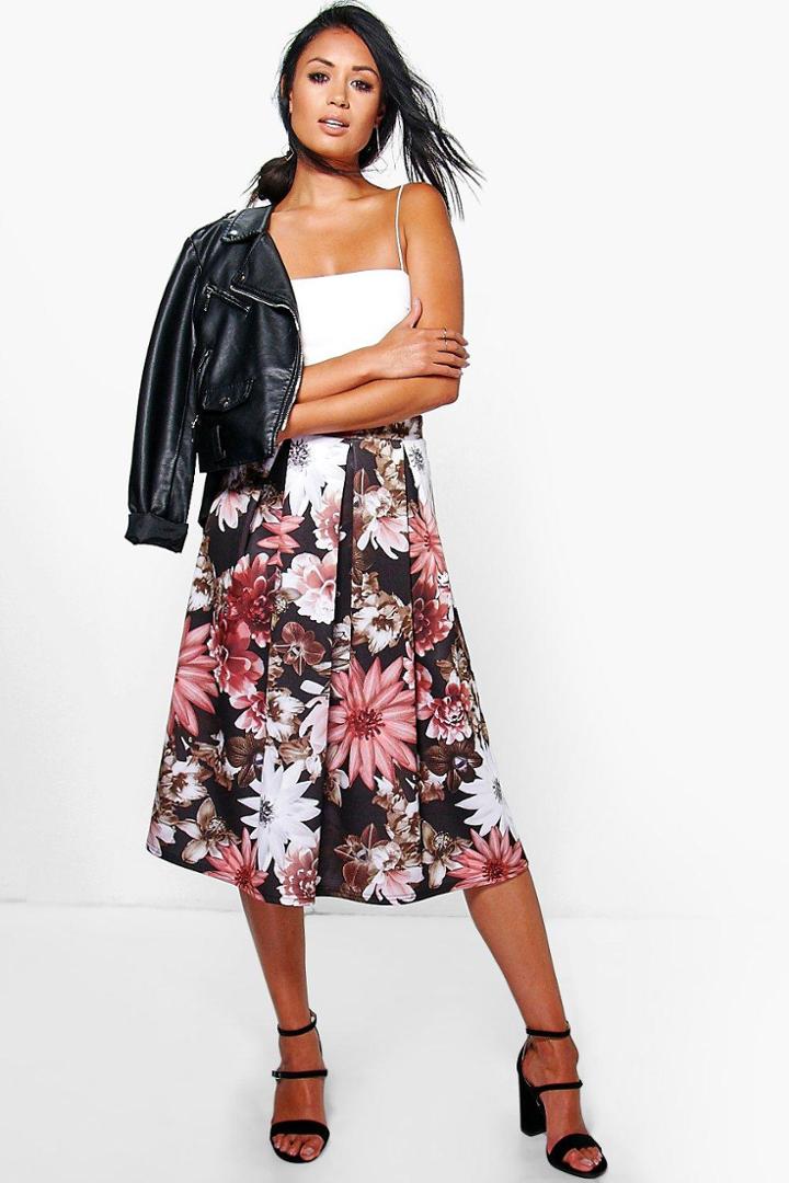 Boohoo Amora Dark Floral Full Skater Skirt Black