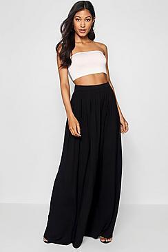 Boohoo Basic Floor Sweeping Maxi Skirt
