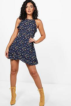 Boohoo Boutique Kat Asymmetric Hem Skater Dress