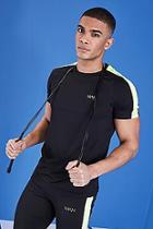 Boohoo Man Active Muscle Fit Tape T-shirt