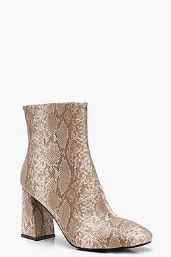Boohoo Snake Effect Flared Heel Shoe Boots