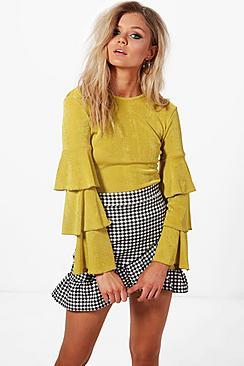 Boohoo Petite Rebecca Ruffle Sleeve Top