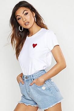 Boohoo Heart Badge T-shirt