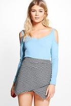 Boohoo Petite Gracie Open Shoulder V Neck Rib Top