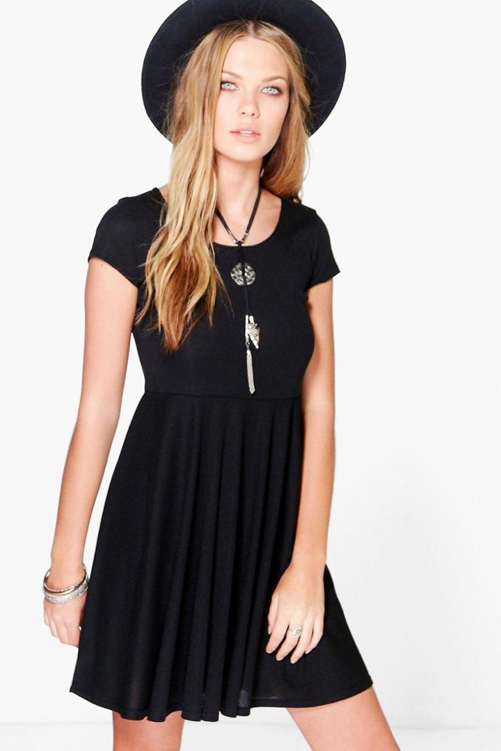 Boohoo Eleri Rib Basic Skater Dress Black
