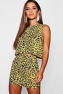 Boohoo Petite Leopard Print Mini Skirt
