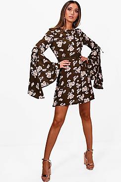 Boohoo Floral Crochet Waist Skater Dress
