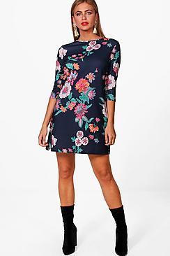 Boohoo Joss Dark Floral 3/4 Sleeve Shift Dress