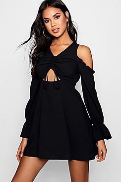 Boohoo Mila Ruched Cold Shoulder Skater Dress