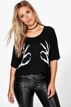 Boohoo Plus Tia Skeleton Hand Halloween Tee
