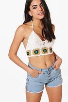 Boohoo Crissy Light Wash Eyelet Detail Denim Shorts