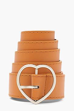Boohoo Harriet Heart Buckle Boyfriend Belt