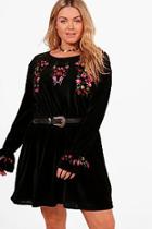 Boohoo Plus Kirsten Embroidered Velvet Skater Dress