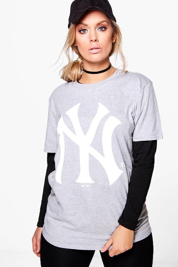Boohoo Plus Elisa Ny Sports Slogan Tee Grey