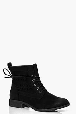 Boohoo Violet Lace Up Chelsea Boot