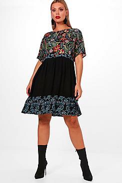 Boohoo Plus Rachel Floral Printed Smock Dress