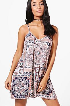 Boohoo Laila Paisley Print Swing Playsuit