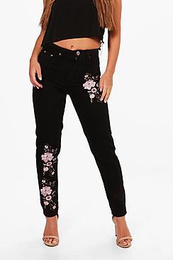 Boohoo Petite Alisha Embroidered Mom Jean