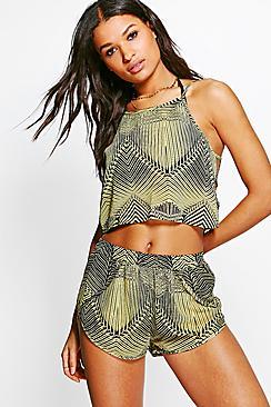 Boohoo Mia Bumble Ladder Side Vest Beach Co-ord Set