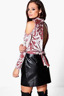 Boohoo Jenna Crushed Velvet Open Back Crop