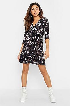 Boohoo Floral Print Ruffle Detail Tea Dress