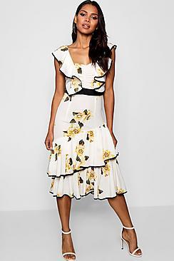 Boohoo Larisa Floral Rufle Deatil Midi Dress