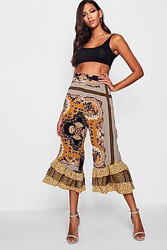 Boohoo Jane Woven Paisley Contrast Frill Culottes