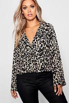 Boohoo Plus Leopard Print Crop Shirt