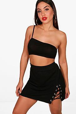Boohoo Basic One Shoulder Fine Strap Super Crop